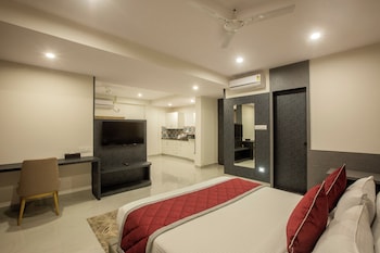 the hoften sterling plaza near kempegowda international airport