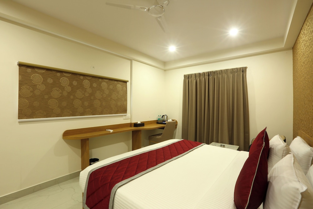 the hoften sterling plaza near kempegowda international airport