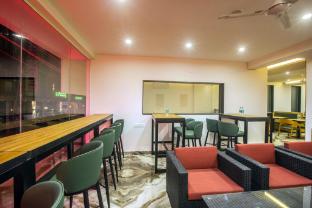 the hoften sterling plaza near kempegowda international airport