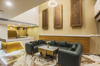 the hoften sterling plaza near kempegowda international airport