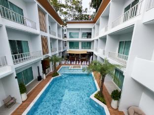 Seaqueen The Pool ,Koh Samed,,3 star