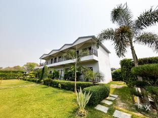 The Corbett Grace Resort,,2 star