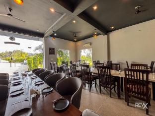 the corbett grace resort