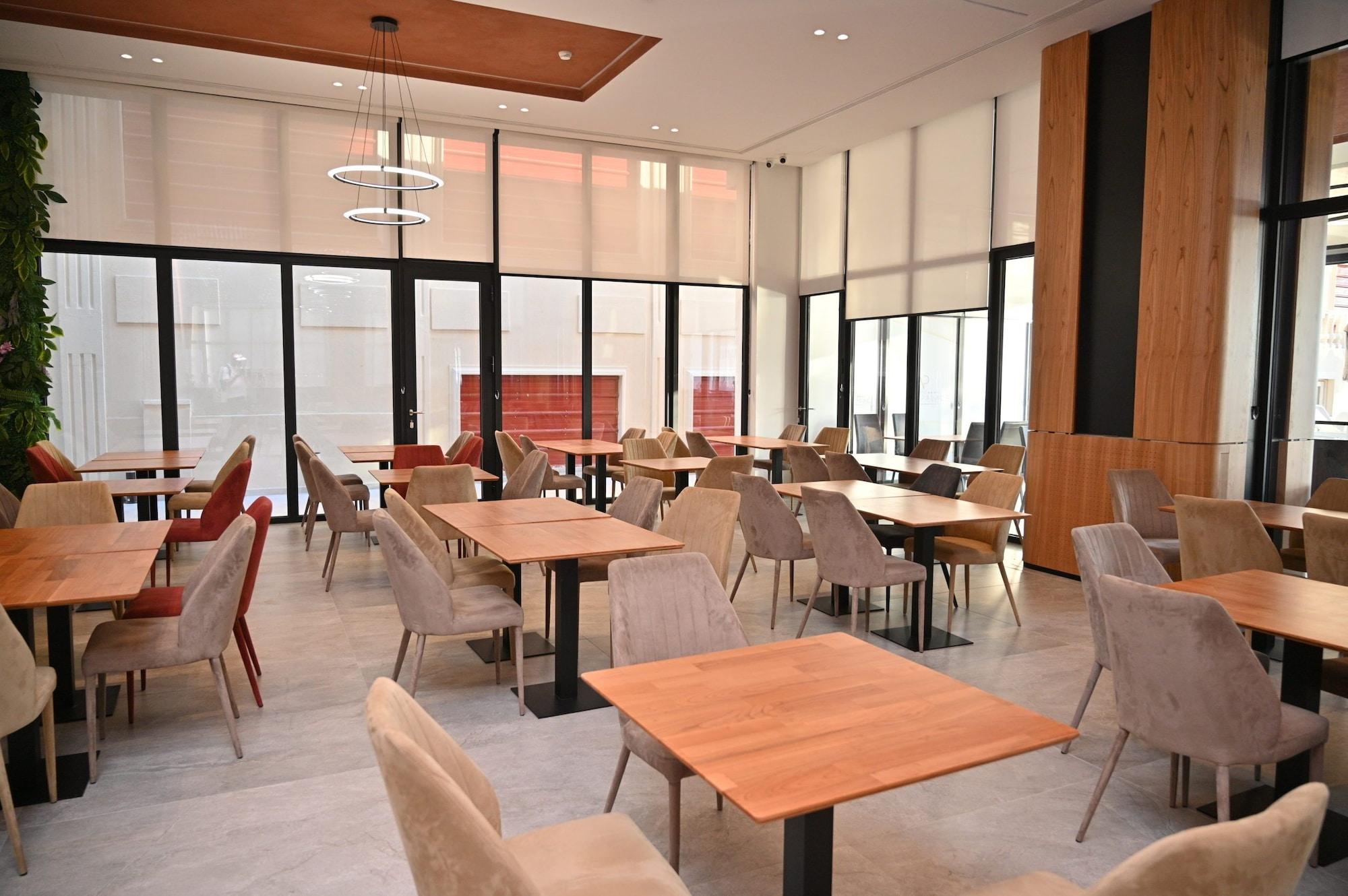 adria palace hotel