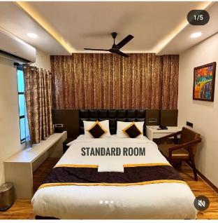 hotel parth residence deoria uttar pradesh