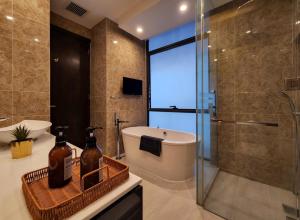 dorsett residence sky suite at kuala lumpur