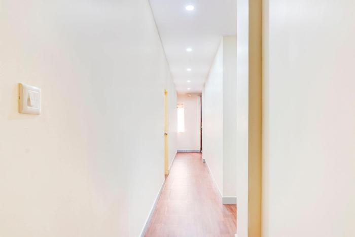 super hotel o shivas inn