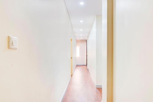 super hotel o shivas inn