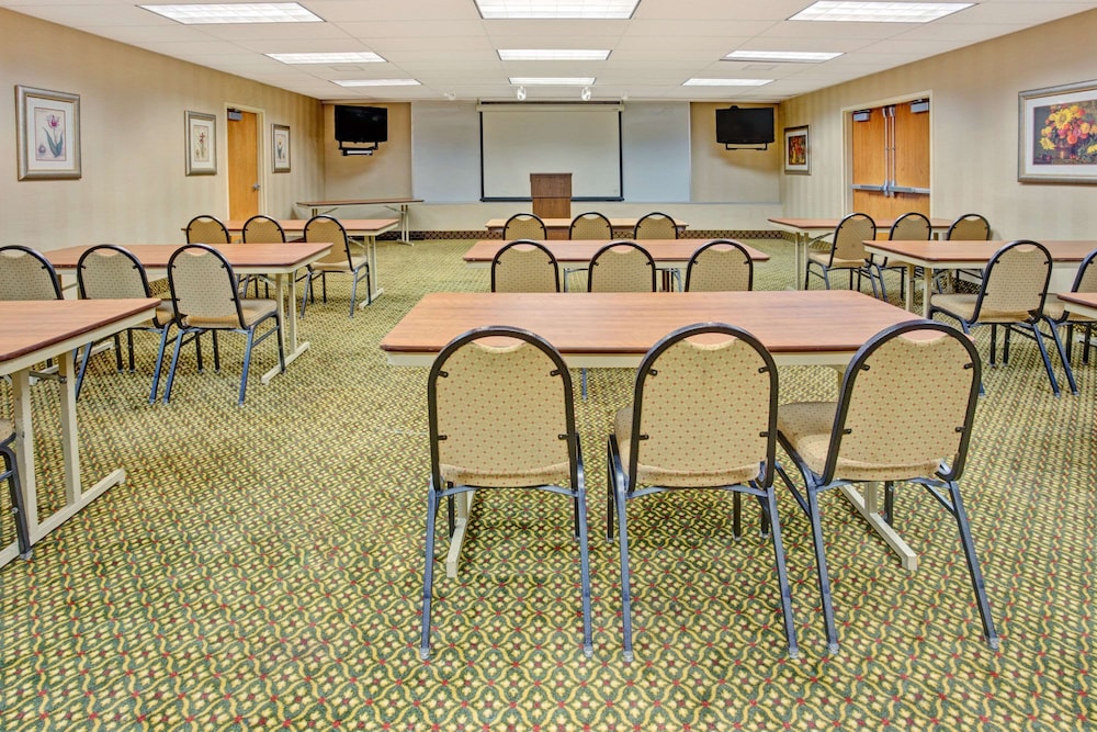 baymont by wyndham indianapolis west