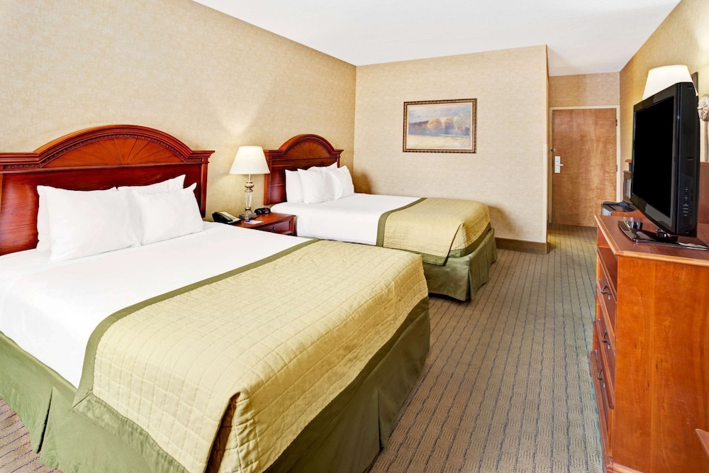 baymont by wyndham indianapolis west