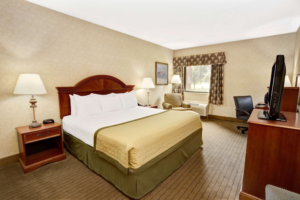 baymont by wyndham indianapolis west
