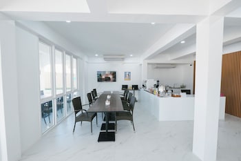 Eng Fah Luang Hotel,,2 star