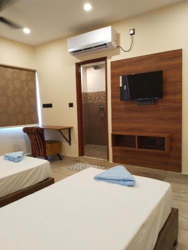 Hotel Windsor Plaza,,3 star