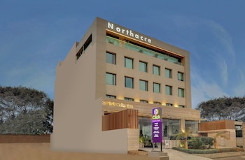 click collection lucknow