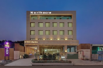 click collection lucknow