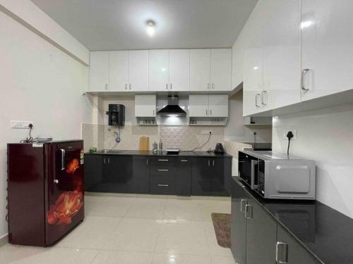 ssn homestays in bangalore near la casa