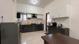 ssn homestays in bangalore near la casa