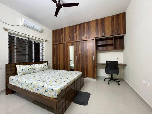 ssn homestays in bangalore near la casa