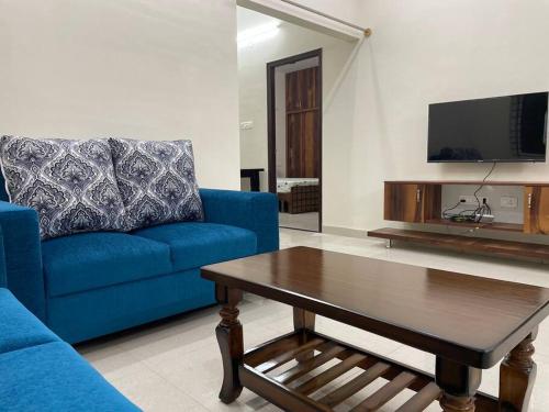 ssn homestays in bangalore near la casa
