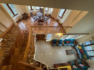 cloudscape villa retreat 3br duplex by homeyhuts