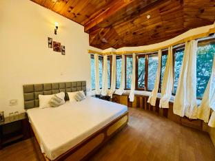 cloudscape villa retreat 3br duplex by homeyhuts