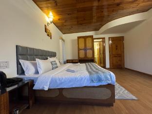 cloudscape villa retreat 3br duplex by homeyhuts