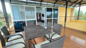 encanto farmstay resort