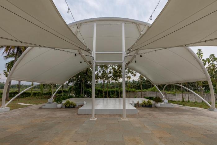 encanto farmstay resort