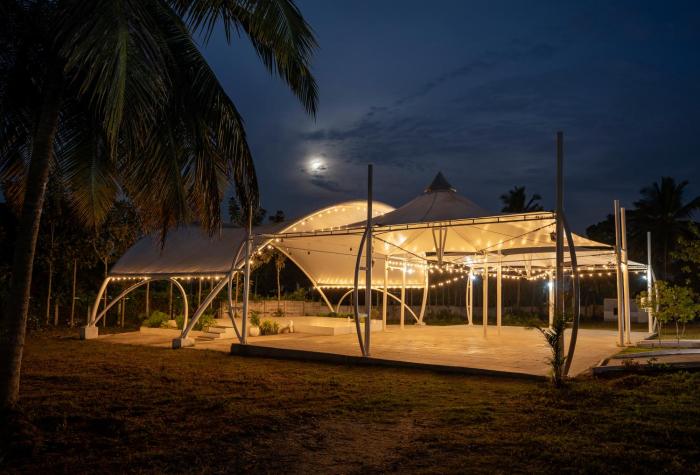 encanto farmstay resort