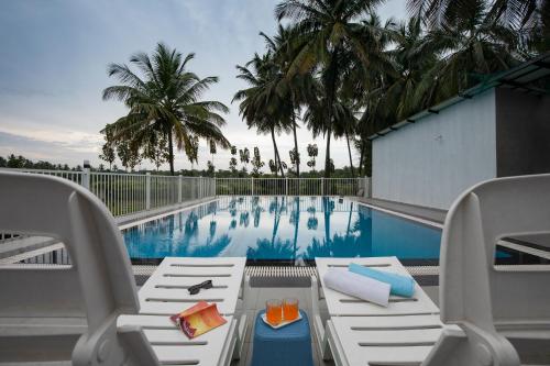 encanto farmstay resort