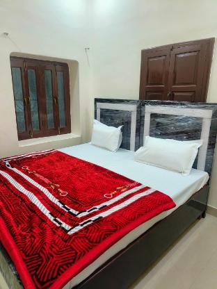 hotel dev kashi