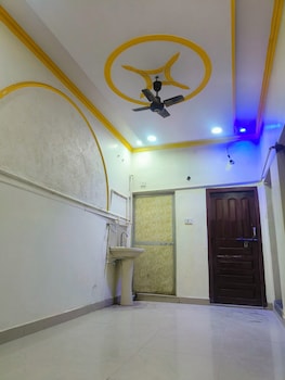 hotel dev kashi