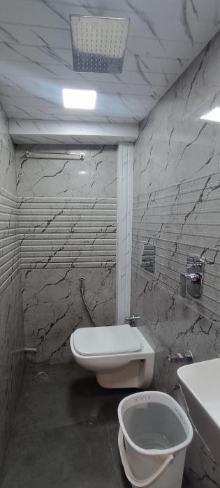 nadim tiger residency