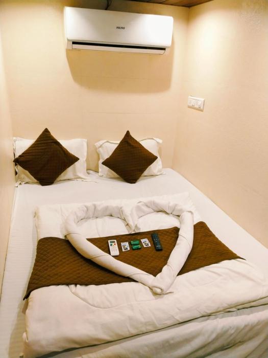 nadim tiger residency
