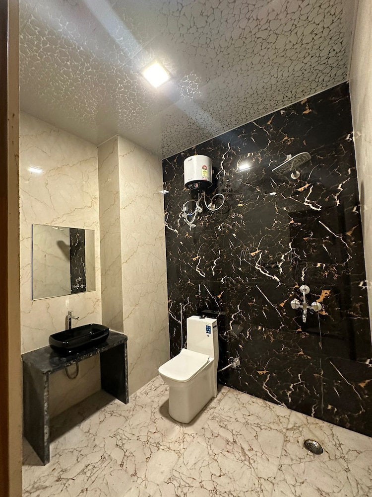 the black eagle resort