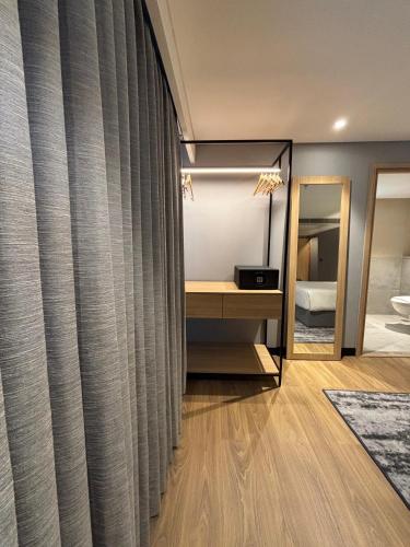park inn and suites by radisson thrissur east fort