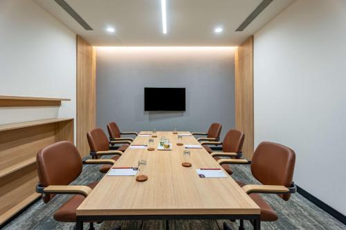 park inn and suites by radisson thrissur east fort