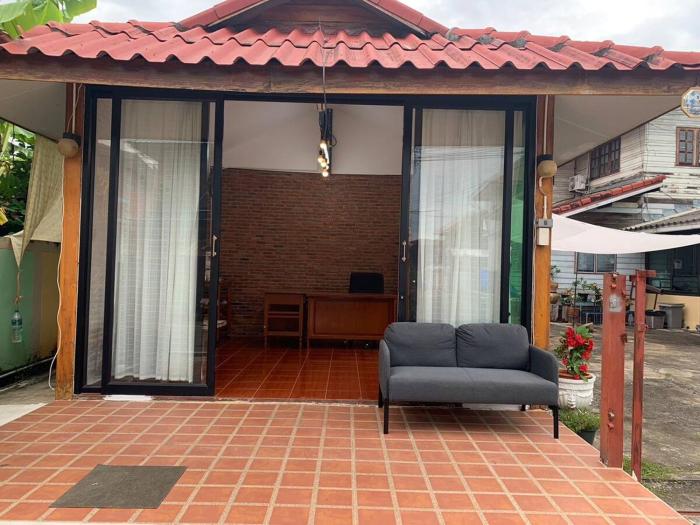 baan khun ya sukhothai old city