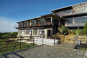 ibex resorts valparai tale rock