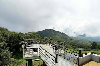 ibex resorts valparai tale rock