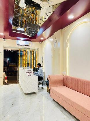 hotel padmawati palace