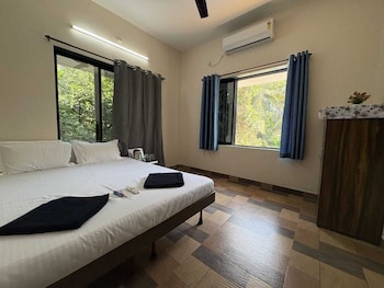 coastal gateway resort 3 min walk to nagaon beach