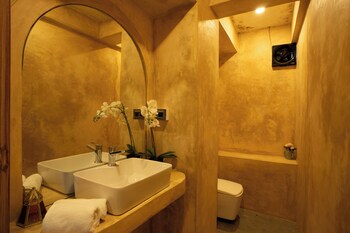 la vaiencia luxury apartments