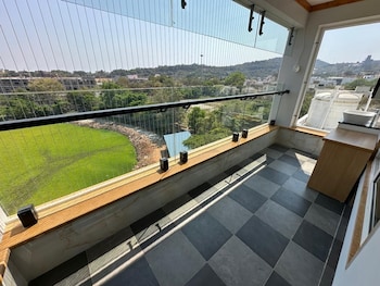 the vp residency towerrs