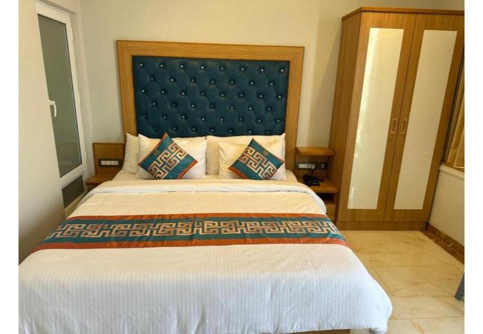 the vp residency towerrs