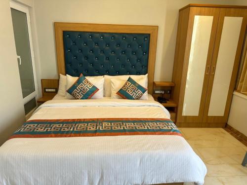 the vp residency towerrs