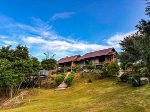 ban suan salee suan phueng ratchaburi