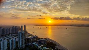 forestcity carnelian tower hotel