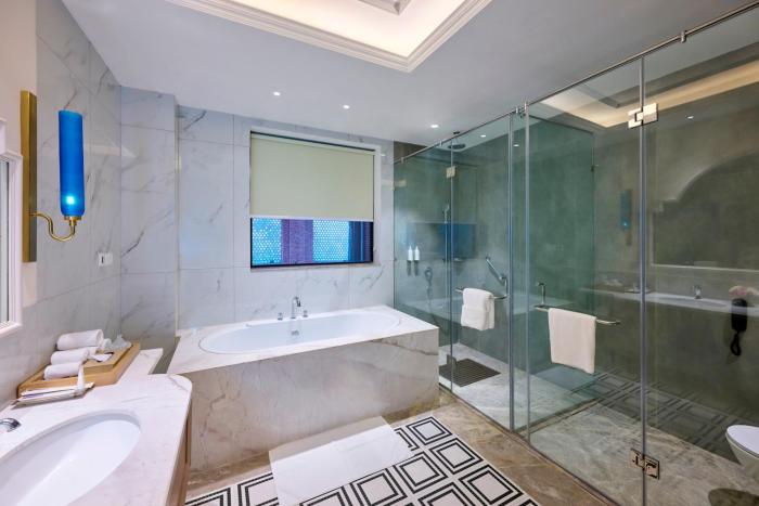 sarovar premiere amritsar