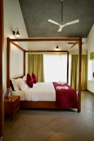 brackish kayal resort